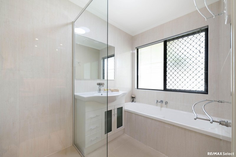 Photo - 27 Botha Street, Blacks Beach QLD 4740 - Image 23