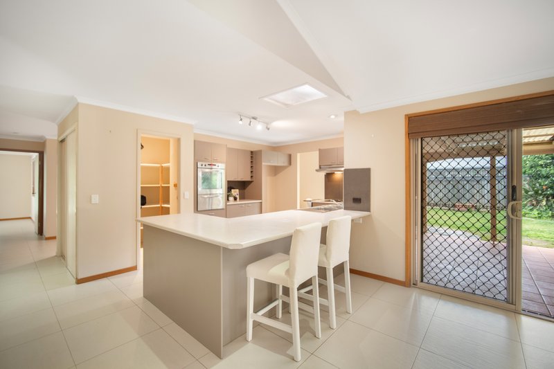 Photo - 27 Bradstone Road, Carrara QLD 4211 - Image 6