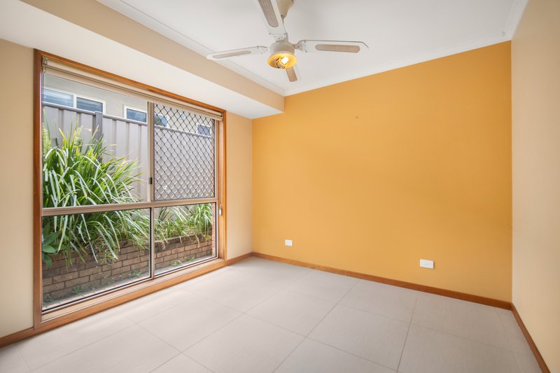 Photo - 27 Bradstone Road, Carrara QLD 4211 - Image 15