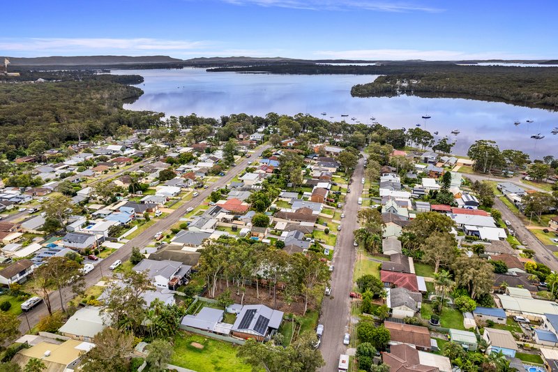 Photo - 27 Bridge Avenue, Chain Valley Bay NSW 2259 - Image 3