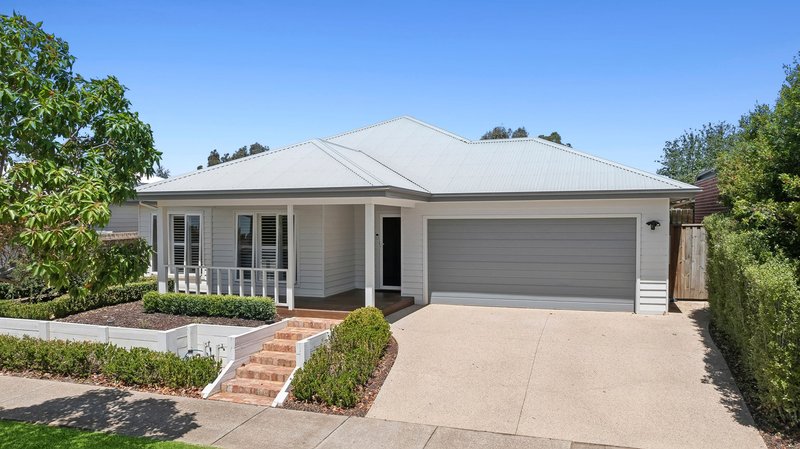 27 Bridgewater Avenue, Eynesbury VIC 3338