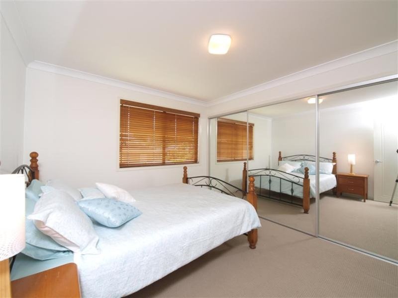 Photo - 27 Brigadoon Crescent, Eatons Hill QLD 4037 - Image 11