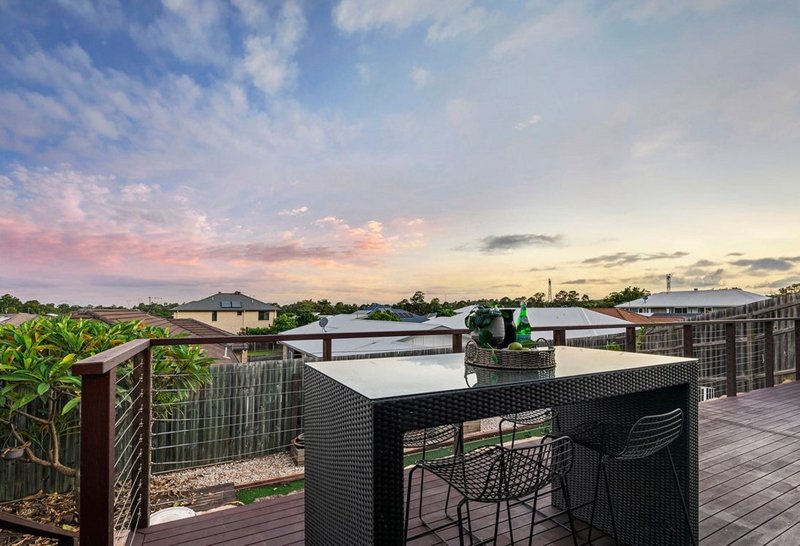 Photo - 27 Brisbane Road, Warner QLD 4500 - Image 8