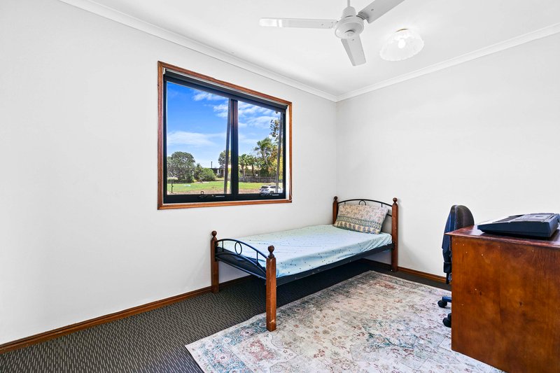 Photo - 27 Broadway Drive, Craignish QLD 4655 - Image 10