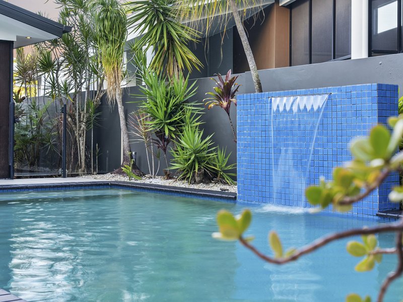 Photo - 27 Bucaneer Way, Coomera QLD 4209 - Image 3