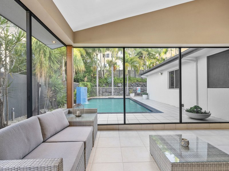 Photo - 27 Bucaneer Way, Coomera QLD 4209 - Image 5