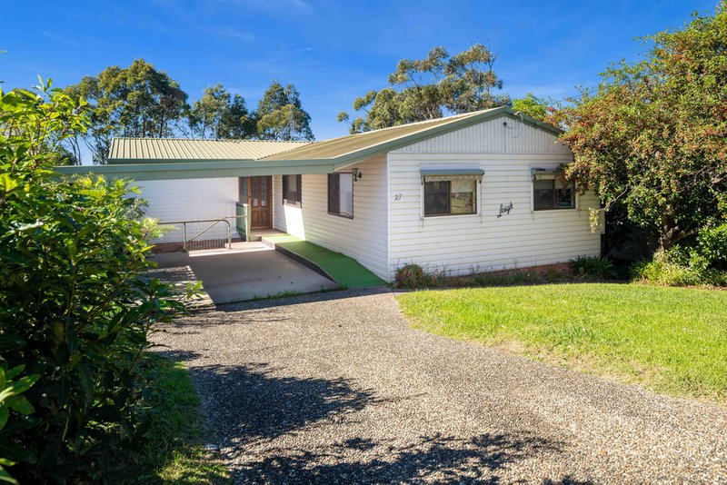 Photo - 27 Burrawang Crescent, Sunshine Bay NSW 2536 - Image 21