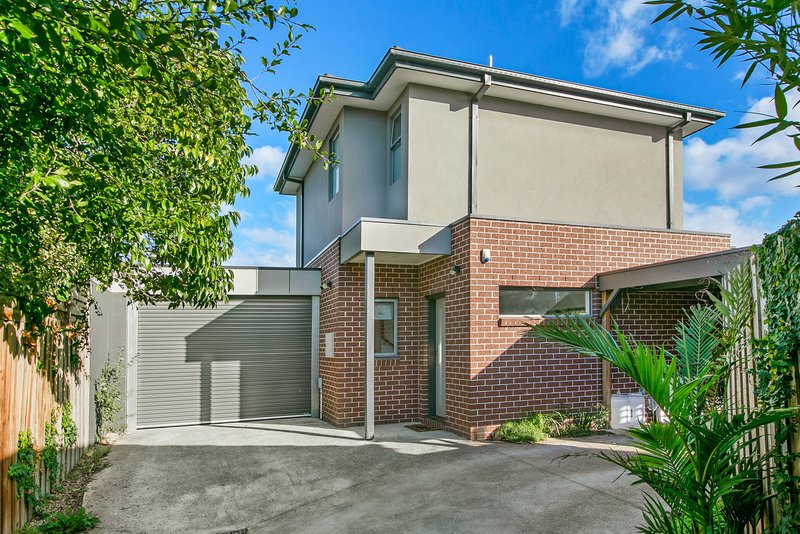 Photo - 2/7 Butters Street, Reservoir VIC 3073 - Image 1