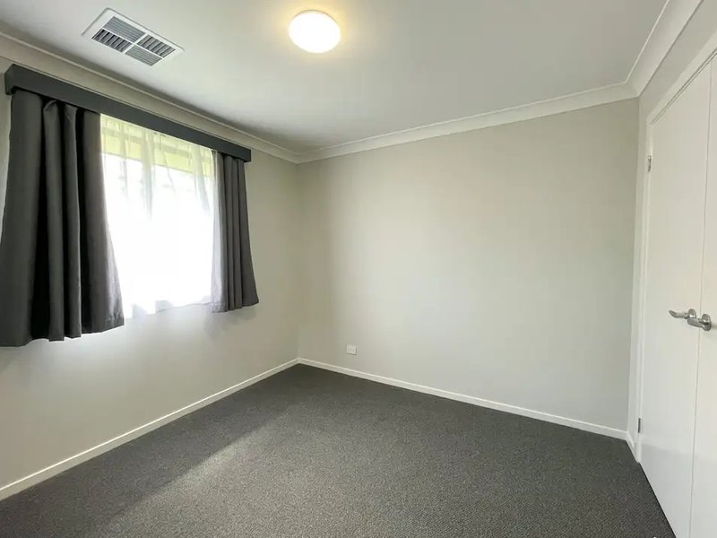 Photo - 27 Cabbage Gum Avenue, Denham Court NSW 2565 - Image 8