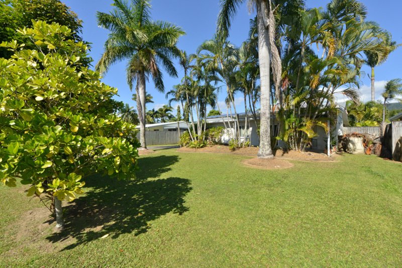 Photo - 27 Cairnwell Street, Smithfield QLD 4878 - Image 24