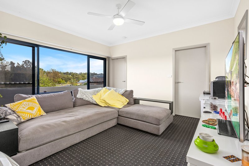 Photo - 27 Caravel Crescent, Shell Cove NSW 2529 - Image 7