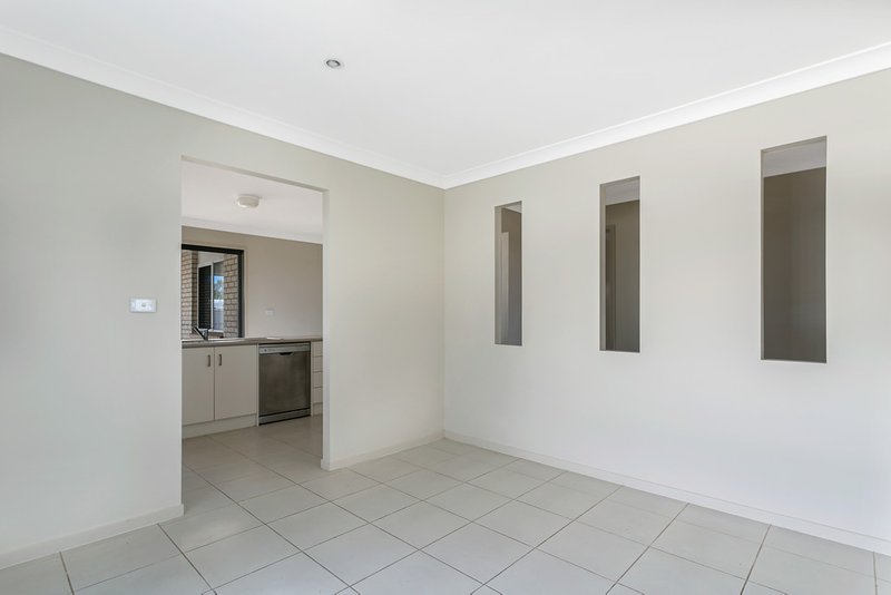 Photo - 27 Carnegie Place, Tamworth NSW 2340 - Image 5