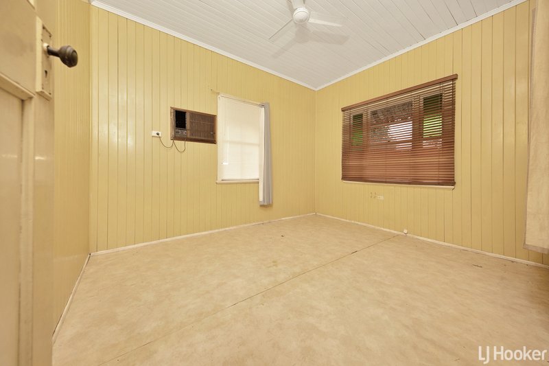 Photo - 27 Caroline Street, Depot Hill QLD 4700 - Image 5