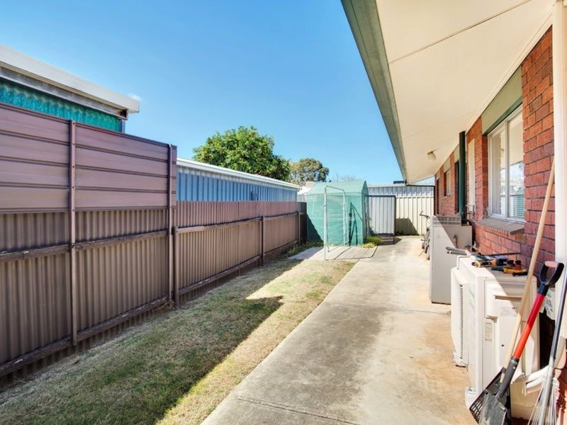 Photo - 2/7 Caroona Avenue, Modbury Heights SA 5092 - Image 7