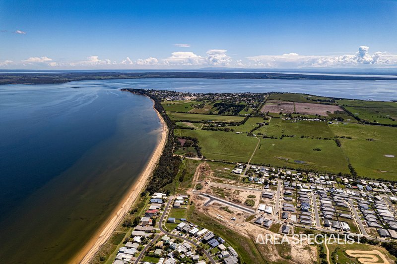 Photo - 27 Carpathia Street, Coronet Bay VIC 3984 - Image 10