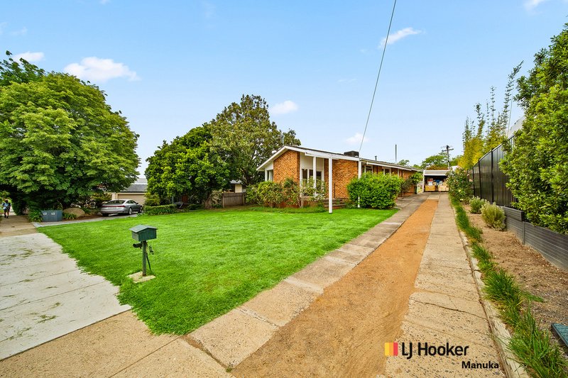 Photo - 27 Carstensz Street, Griffith ACT 2603 - Image 4