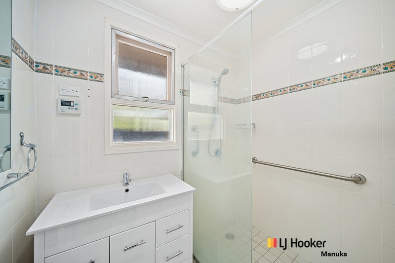 Photo - 27 Carstensz Street, Griffith ACT 2603 - Image 11