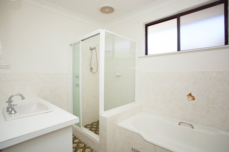 Photo - 27 Cavill Avenue, Forster NSW 2428 - Image 7