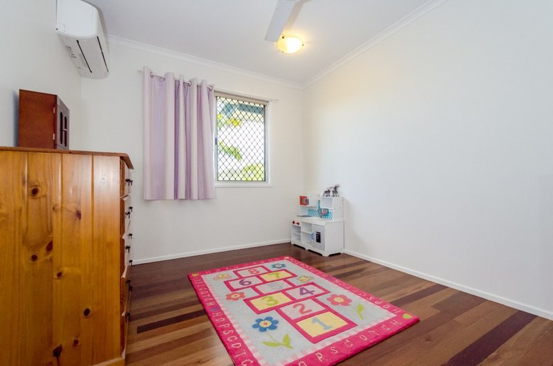 Photo - 27 Cedar Street, Kin Kora QLD 4680 - Image 6