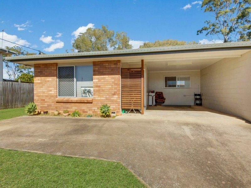 Photo - 27 Centenary Drive, Boyne Island QLD 4680 - Image 3