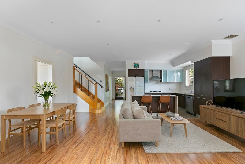 Photo - 27 Charles Street, Preston VIC 3072 - Image 3