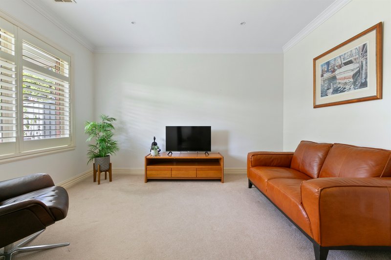 Photo - 27 Charles Street, Preston VIC 3072 - Image 6