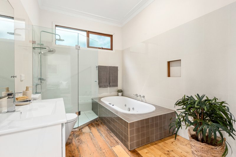 Photo - 27 Chellow Dene Avenue, Stanwell Park NSW 2508 - Image 8