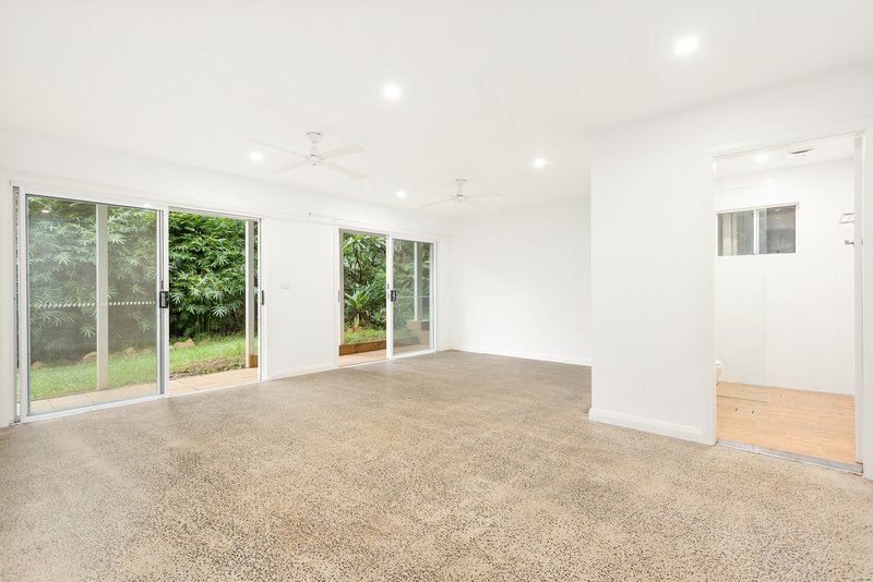 Photo - 27 Chellow Dene Avenue, Stanwell Park NSW 2508 - Image 11