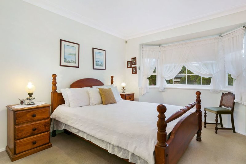 Photo - 27 Chester Avenue, Baulkham Hills NSW 2153 - Image 4