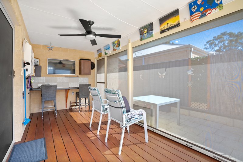 Photo - 27 Chestnut Way, Baldivis WA 6171 - Image 16