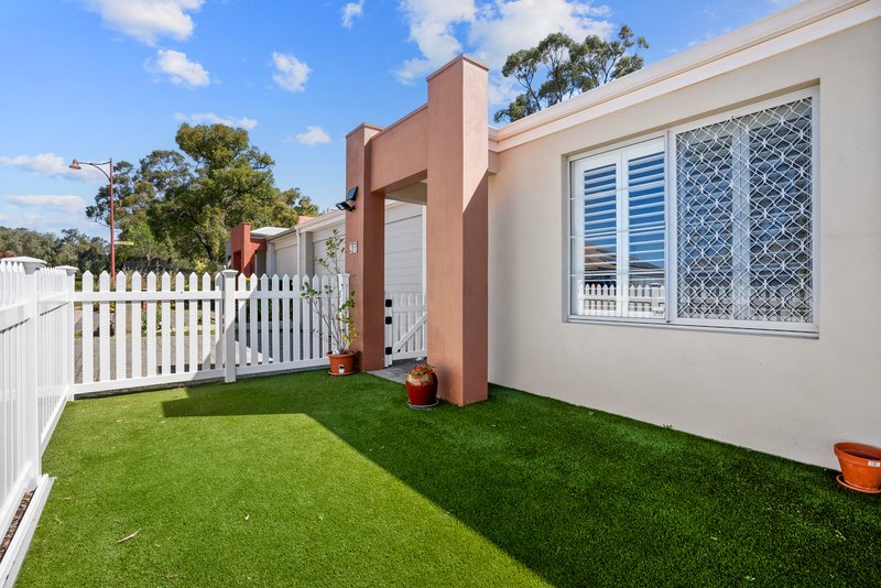 Photo - 27 Chestnut Way, Baldivis WA 6171 - Image 23