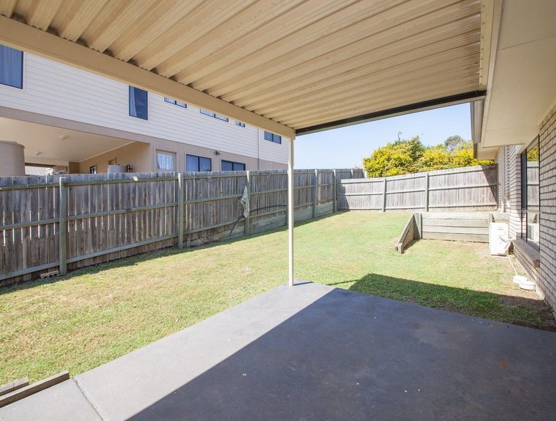 Photo - 27 Chetwynd Street, Redbank Plains QLD 4301 - Image 11