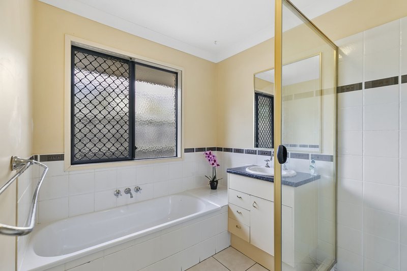 Photo - 27 Clair Avenue, Deception Bay QLD 4508 - Image 12