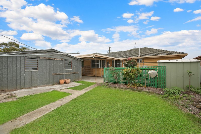 Photo - 27 Clarke Street, Cobden VIC 3266 - Image 14