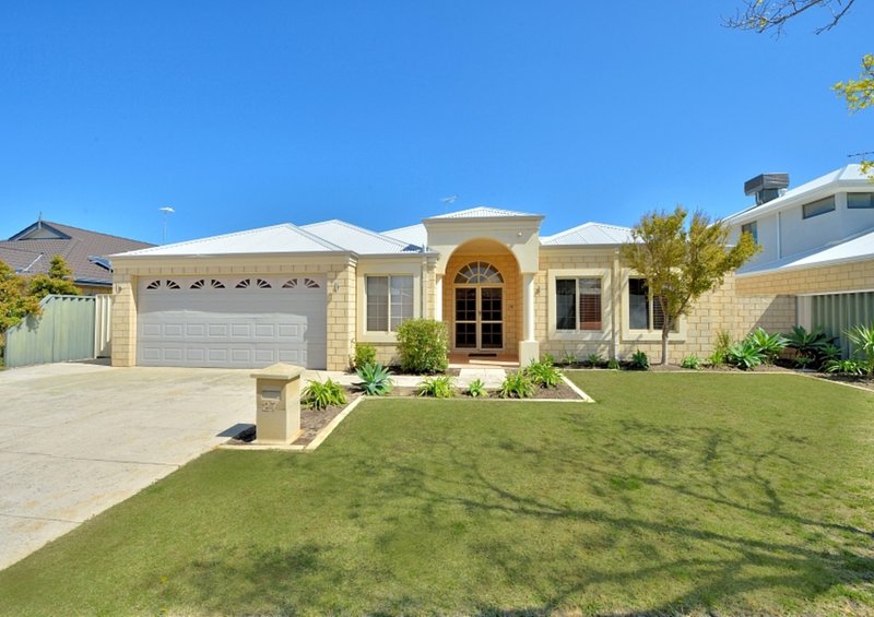 27 Clearwater Way, Singleton WA 6175