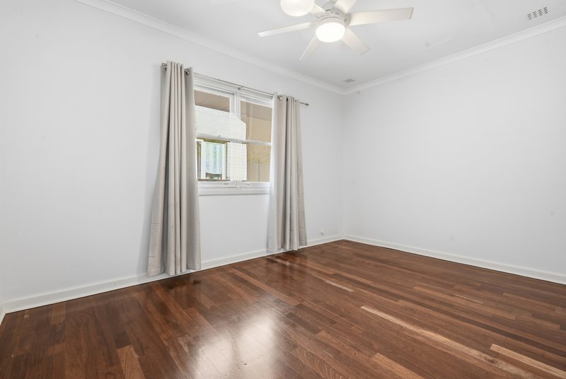 Photo - 27 Clianthus Way, Koongamia WA 6056 - Image 12