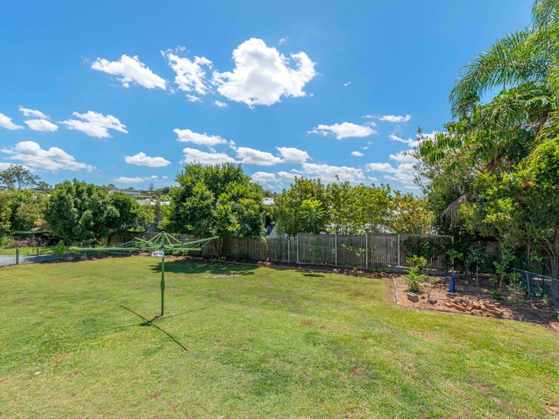 Photo - 27 Clifford Street, Stafford QLD 4053 - Image 6