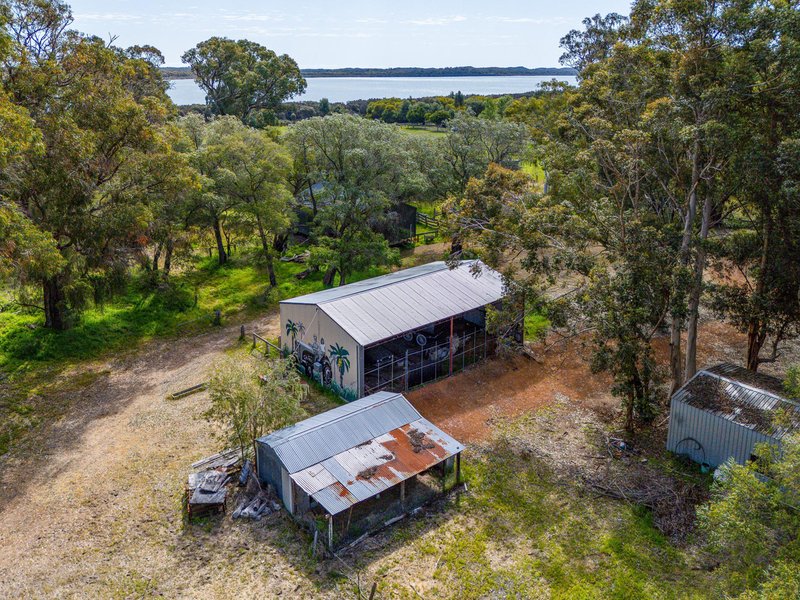 Photo - 27 Clifton Downs Road, Herron WA 6211 - Image 10