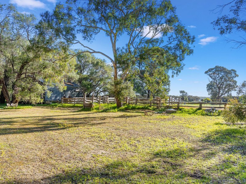 Photo - 27 Clifton Downs Road, Herron WA 6211 - Image 17