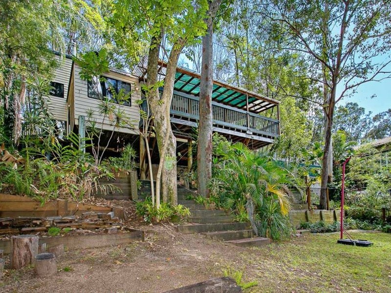 Photo - 27 Cobai Drive, Mudgeeraba QLD 4213 - Image 11