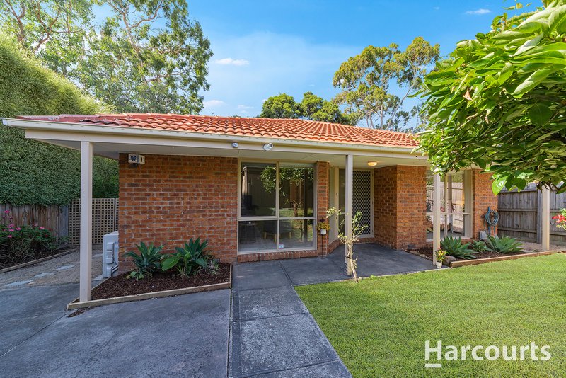 Photo - 2/7 Cobham Road, Mitcham VIC 3132 - Image 2