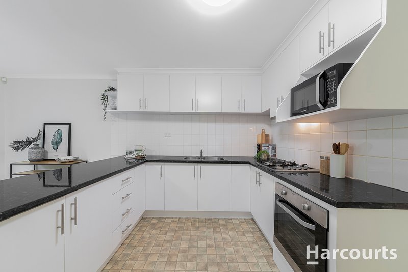 Photo - 2/7 Cobham Road, Mitcham VIC 3132 - Image 6