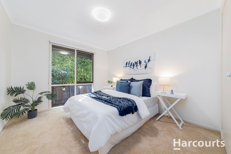 Photo - 2/7 Cobham Road, Mitcham VIC 3132 - Image 8