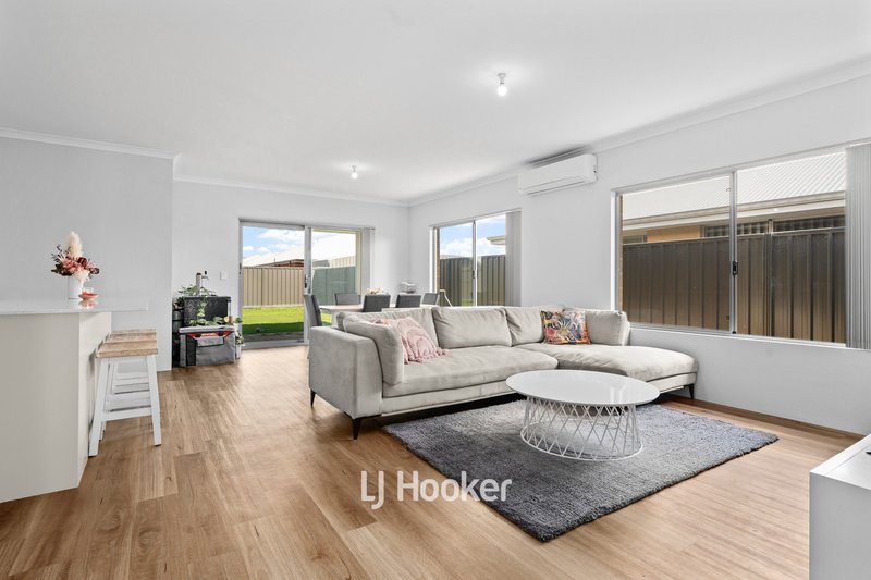 Photo - 27 Columbine Terrace, Glen Iris WA 6230 - Image 3