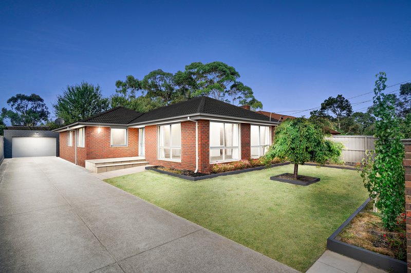 27 Cooinda Crescent, Clarinda VIC 3169