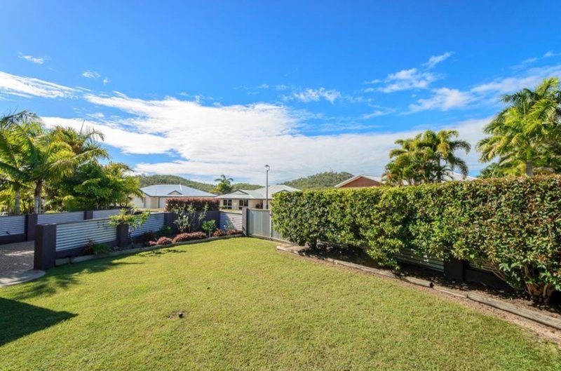 Photo - 27 Coolibah Street, Kin Kora QLD 4680 - Image 22