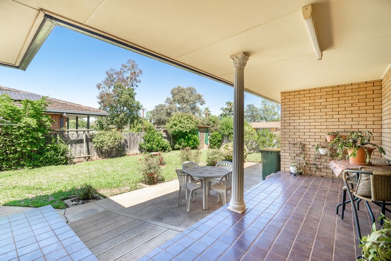 Photo - 27 Coral Crescent, Dubbo NSW 2830 - Image 13