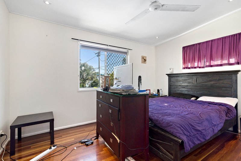 Photo - 27 Coriander Street, Bald Hills QLD 4036 - Image 7