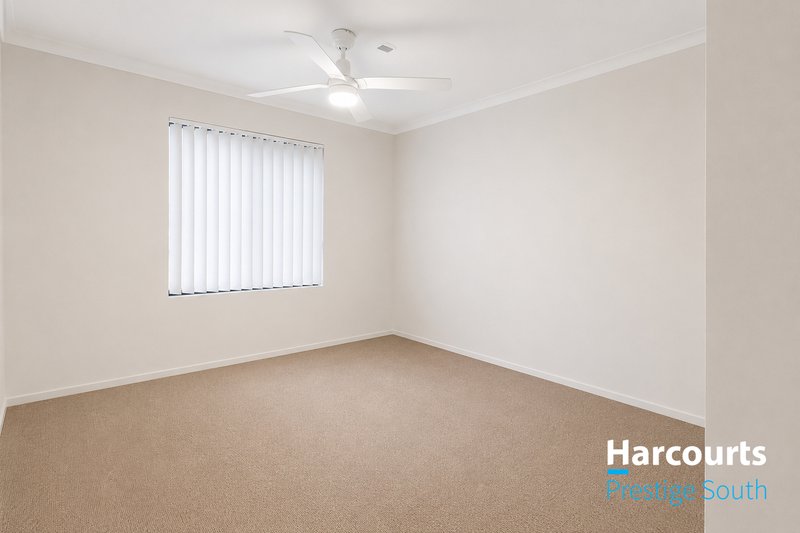 Photo - 27 Corsican Way, Canning Vale WA 6155 - Image 7