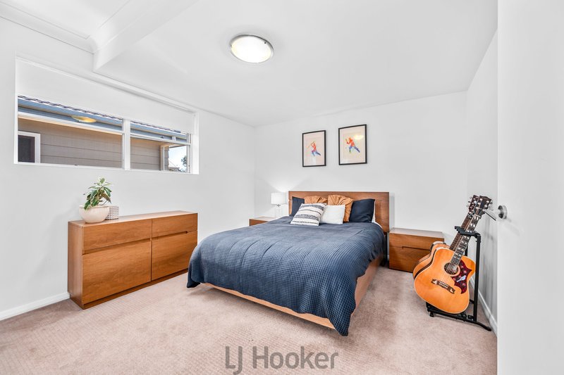 Photo - 27 Cowlishaw Street, Redhead NSW 2290 - Image 16